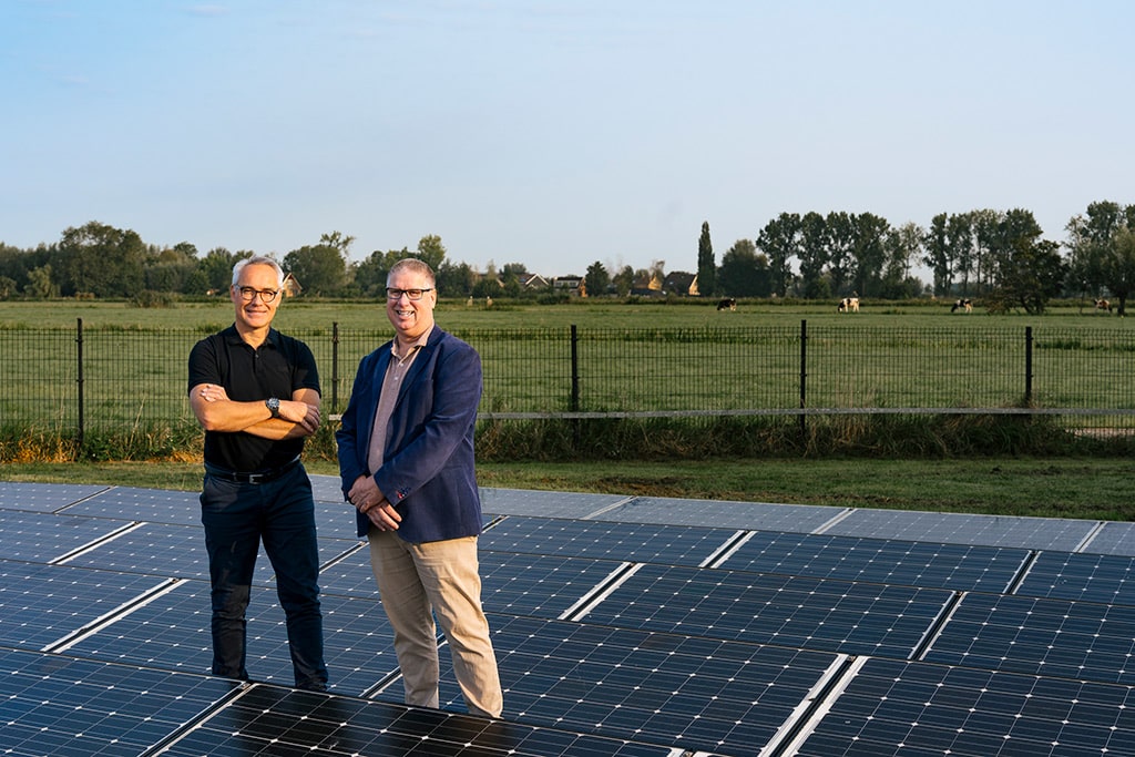 Jan-Hendriks-en-Jornt-Oosterhoff-zonnepanelen